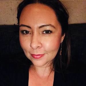 Meet your Posher, Adriana